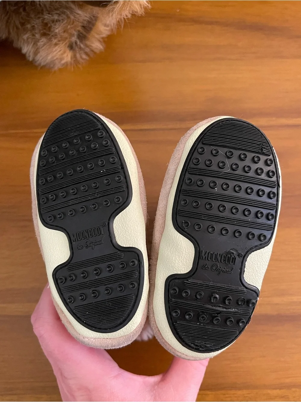 Moon Boot Baby Pink Suede crib shoes